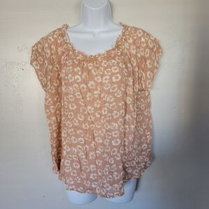 Lazy Sundays Medium Peachy Pink Short Sleeve Blouse White Floral Print Swiss Dot
